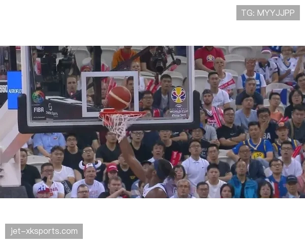 干扰球国际规则差异解析:FIBA与NBA判罚标准有何不同 干扰球国际规则差异解析:FIBA与NBA判罚标准有何不同